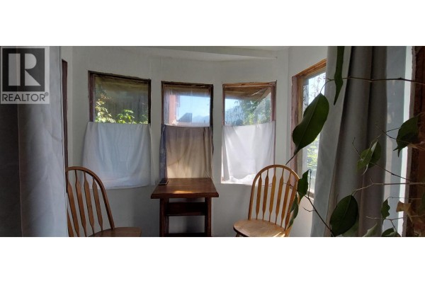 Bedroom 2 - 616 Cliff Street, Bella Coola, BC V0T1C0 Photo 4