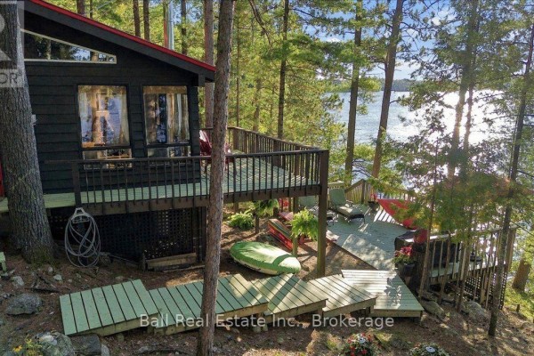 Bedroom - 616 Weslemkoon Lake, West Bay- Wao Road, Addington Highlands, ON K0H1K0 Photo 3