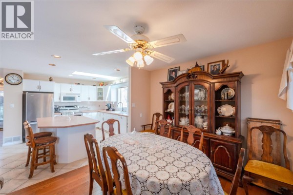 4pc Bathroom - 6163 Saint Martin Place Unit# 1, Oliver, BC V0H1T0 Photo 5