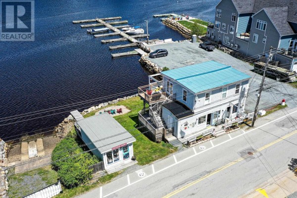 617, 619 & 621 Main Street, Mahone Bay, NS B0J2E0 Photo 2