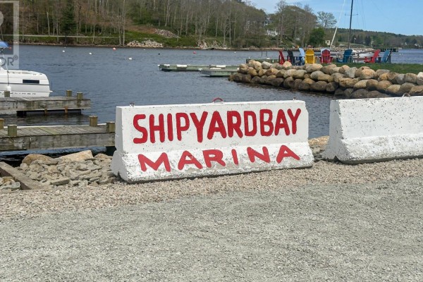 617, 619 & 621 Main Street, Mahone Bay, NS B0J2E0 Photo 5