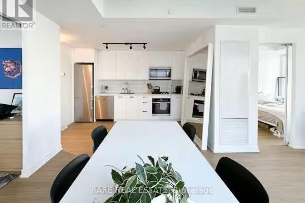 617 - 195 Mccaul Street, Toronto, ON M5T1W6 Photo 2