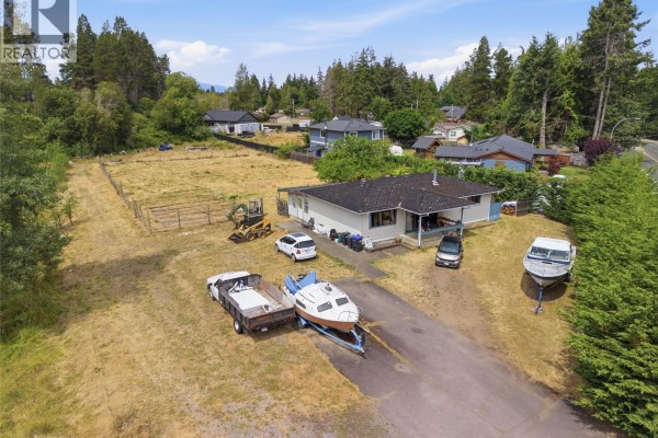 Primary Bedroom - 617 Temple St, Parksville, BC V9P1A5 Photo 5