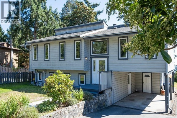 6173 Bligh Road, Sechelt, BC, photo 2