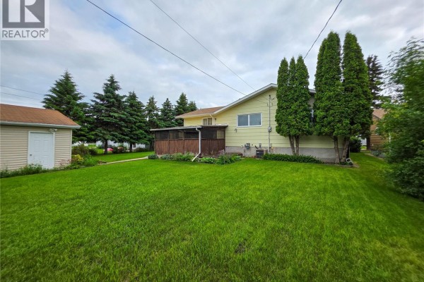 4pc Bathroom - 618 4th Avenue W, Melville, SK S0A2P0 Photo 4