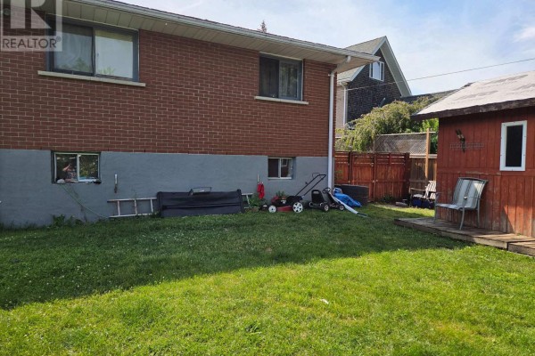 618 Donegal Street, Peterborough, ON K9H4M5 Photo 3