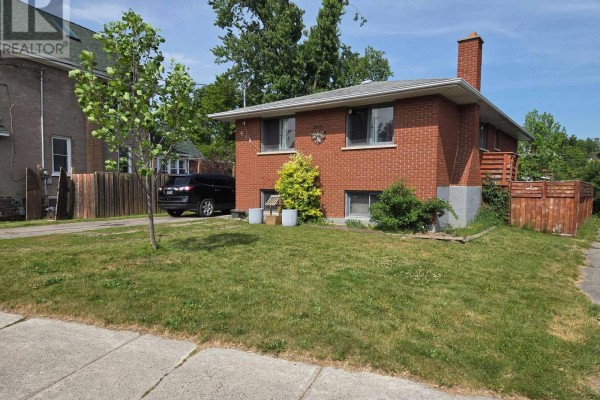 618 Donegal Street, Peterborough, ON K9H4M5 Photo 5