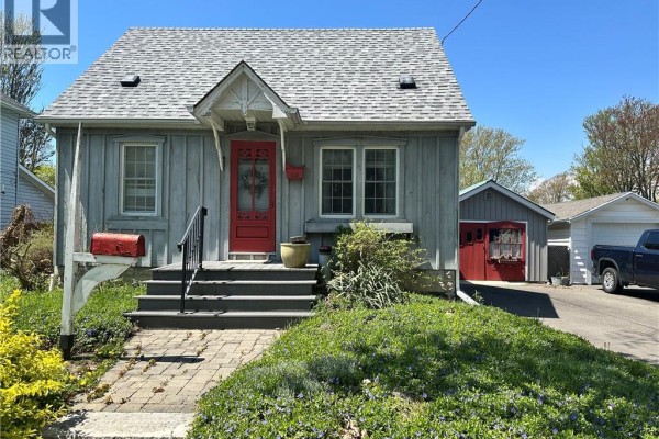 618 Pine Street, Dunnville, ON, photo 2
