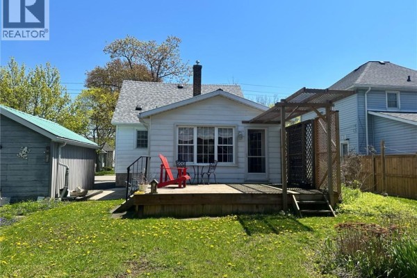 618 Pine Street, Dunnville, ON, photo 3