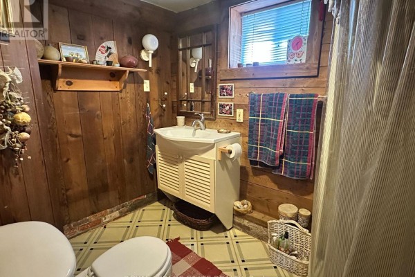 Kitchen - 618 Pine Street, Haldimand, ON N1A2M2 Photo 5