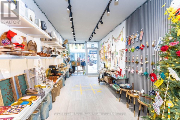 618 Queen Street W, Toronto, ON M6J1E4 Photo 2