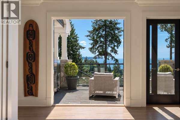 6180 Candia Place, West Vancouver, BC V7W1Y1 Photo 4
