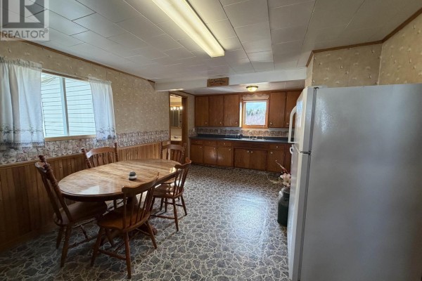 Living room - 6183 Highway 209, Fraserville, NS B0M1S0 Photo 4