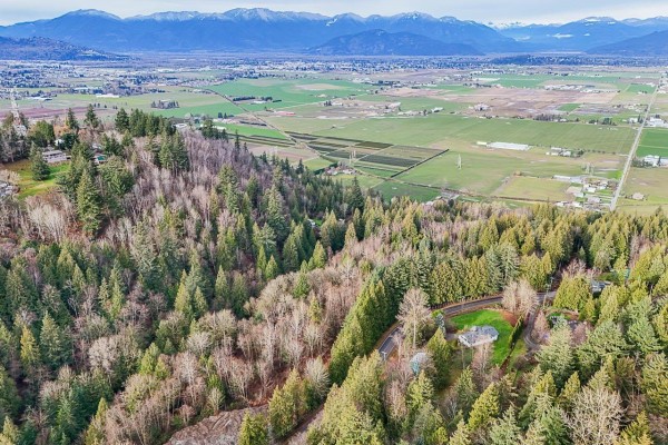 6183 Ryder Lake Road, Ryder Lake, Ryder Lake, BC V4Z1E2 Photo 4
