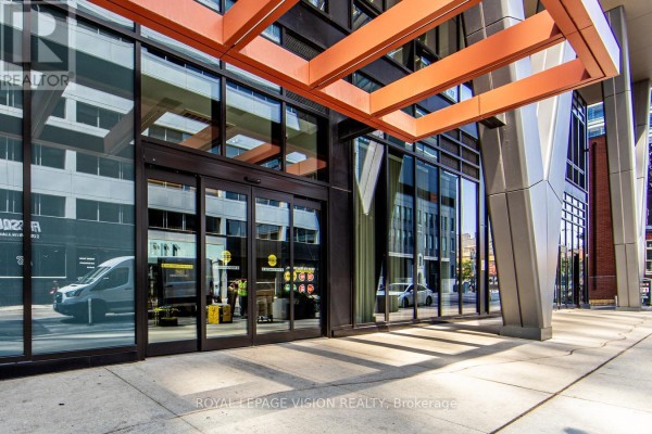 619 - 108 Peter Street, Toronto, ON M5V2G7 Photo 3