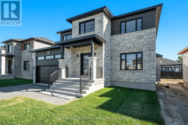 619 Geneva Crescent, Russell, ON, photo 2