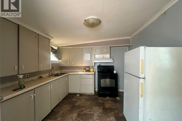 Dining room - 619 L Avenue S, Saskatoon, SK S7M2H6 Photo 2