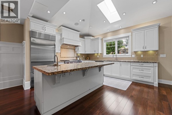 6191 Winch Street, Burnaby, BC V5B2L4 Photo 5