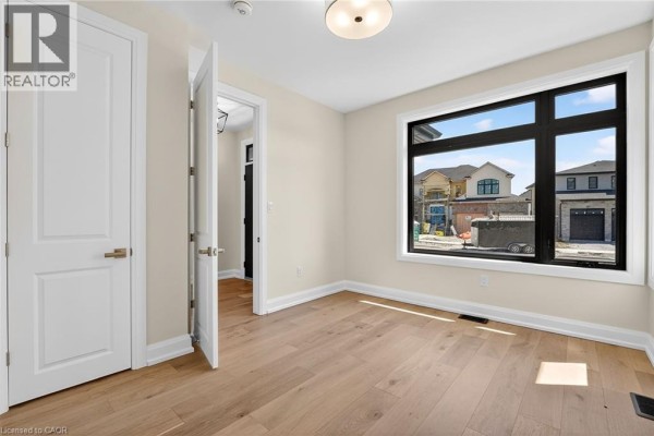 6192 Curlin Crescent, Niagara Falls, ON, photo 3