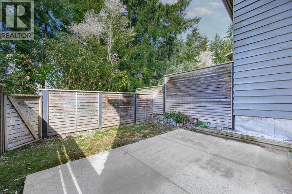 62 1930 Cedar Village Crescent, North Vancouver, BC V7J3M5 Photo 3