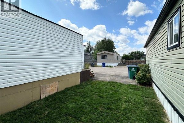 Bedroom - 62 219 Grant Street, Saskatoon, SK S7N2A5 Photo 4