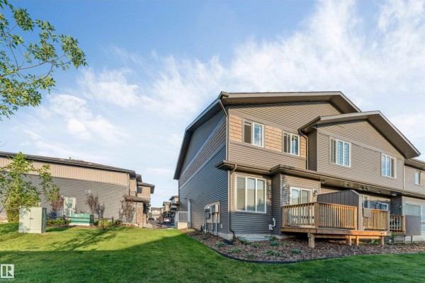 Family room - #62 2710 66 St Sw, Edmonton, AB T6X3H4 Photo 4