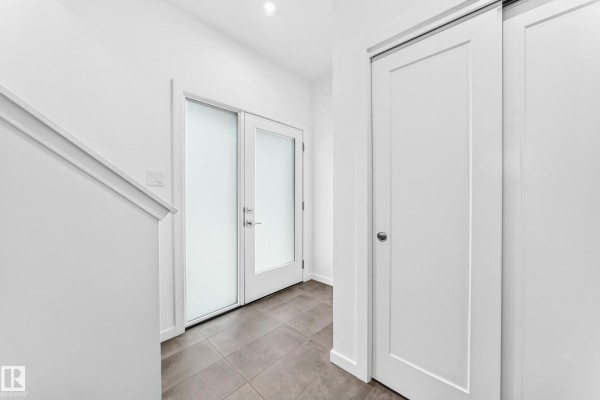 Primary Bedroom - #62 5 Rondeau Dr, St  Albert, AB T8N7X8 Photo 4