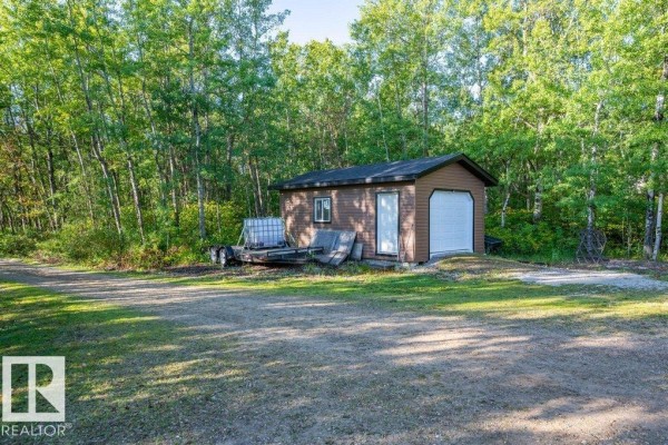 Primary Bedroom - #62 51069 Rge Road 215, Rural Strathcona County, AB T8E1G7 Photo 5