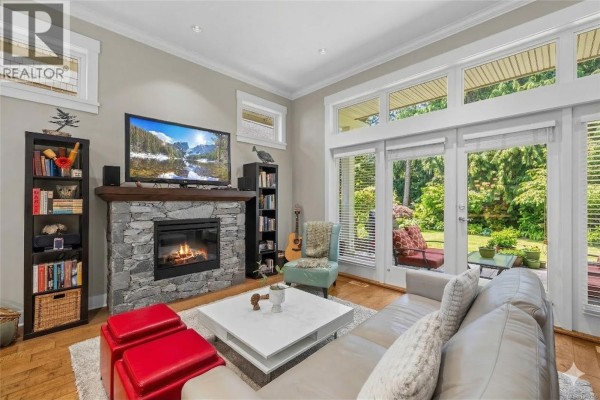 62 5251 Island Hwy W, Qualicum Beach, BC, photo 3