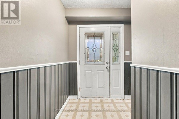 Partial bathroom - 62 Alonna Street, Clarington, ON L1C3P8 Photo 4