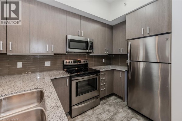 Bedroom - 62 Balsam Street Unit# H201, Waterloo, ON N2L3H2 Photo 4