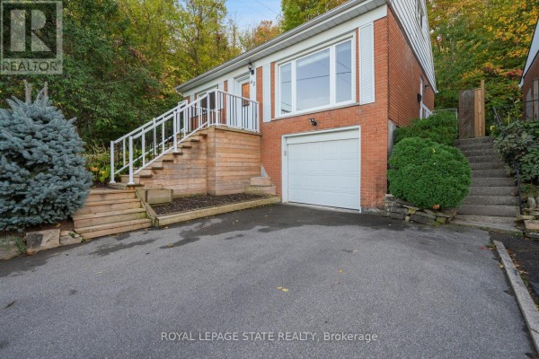 62 Brentwood Drive, Hamilton, ON, photo 2