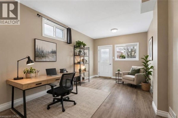 62 Corbett Drive, Barrie, ON, photo 3