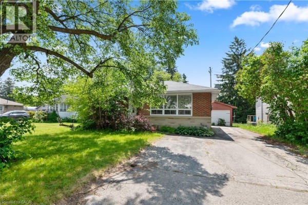 Recreation room - 62 Elizabeth Street, Orangeville, ON L9W1C6 Photo 2