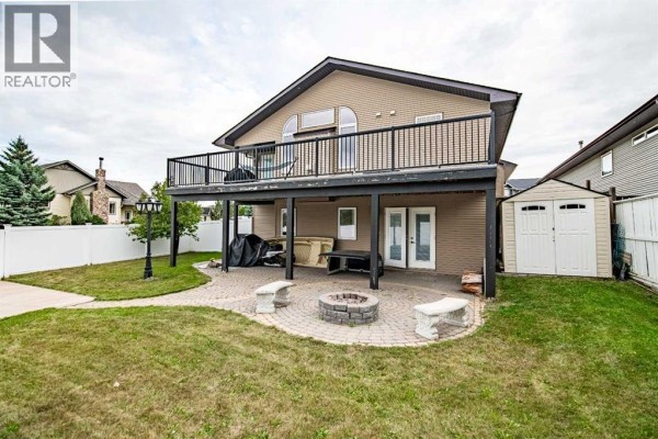 Living room - 62 Fieldstone Way, Sylvan Lake, AB T4S0C3 Photo 4