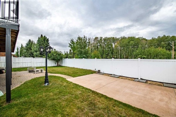 Primary Bedroom - 62 Fieldstone Way, Sylvan Lake, AB T4S0C3 Photo 5