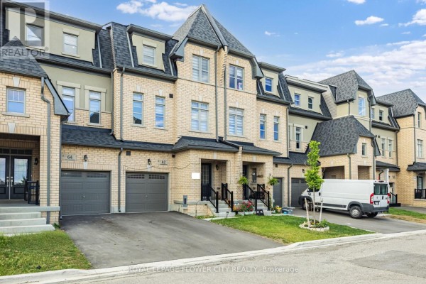Family room - 62 Foxsparrow Road, Brampton, ON L6R4E1 Photo 4
