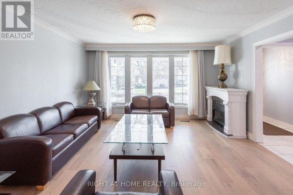 Dining room - 62 Iangrove Terrace, Toronto, ON M1W2H2 Photo 5