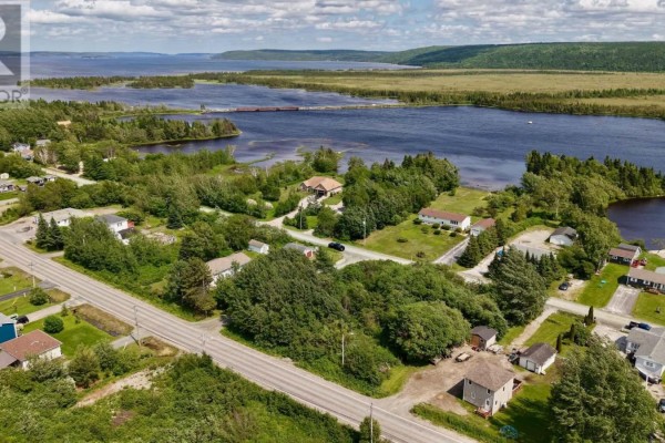 62 Jr Smallwood Boulevard, Gambo, NL A0G1T0 Photo 4