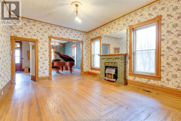 Recreation room - 62 Lacroix Street, Chatham, ON N7M2T6 Photo 4