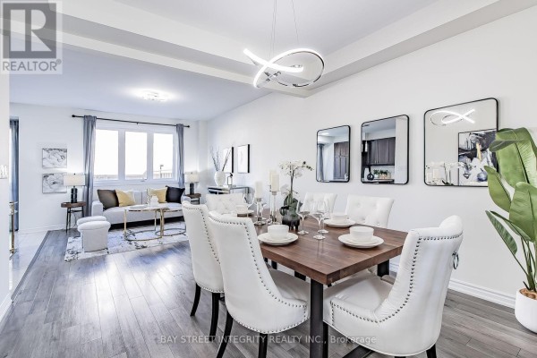 Kitchen - 62 Lockyer Drive, Whitby, ON L1P0M2 Photo 3