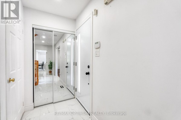 Primary Bedroom - 62 Meadowlark Drive, Brampton, ON L6Y4V6 Photo 5