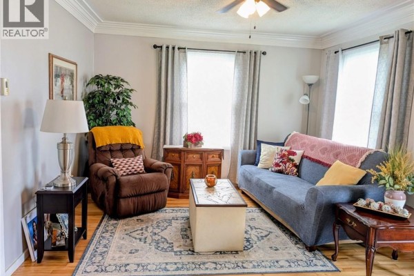 62 Ninth Avenue, Brantford, ON, photo 3