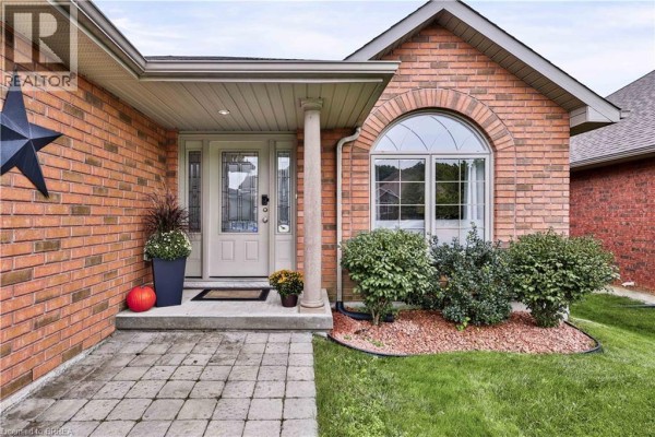 Recreation room - 62 Redbud Crescent, Simcoe, ON N3Y0B8 Photo 4