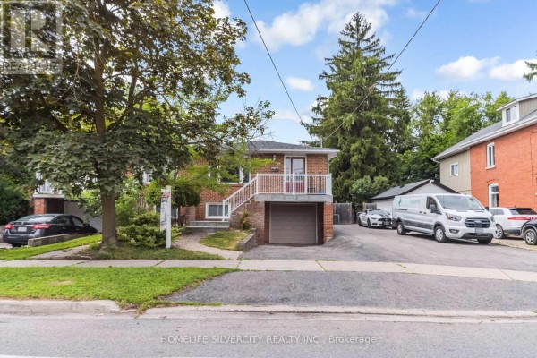 62 Rosedale Avenue W, Brampton, ON, photo 2