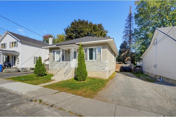 Kitchen - 62 Rue St-patrice, Gatineau, QC J8P4W1 Photo 2