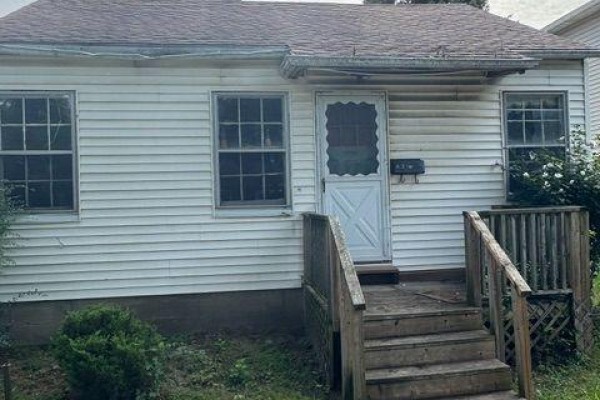 Bedroom - 62 Shakespeare Avenue, St  Catharines, ON L2R6K1 Photo 3