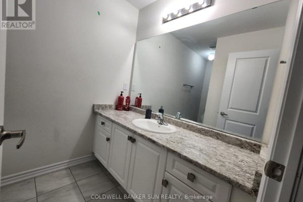 62 Swordfish Drive, Whitby, ON L1P1Y5 Photo 5