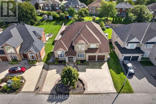 62 Tradewinds Drive, Ottawa, ON K2G6Y8 Photo 3