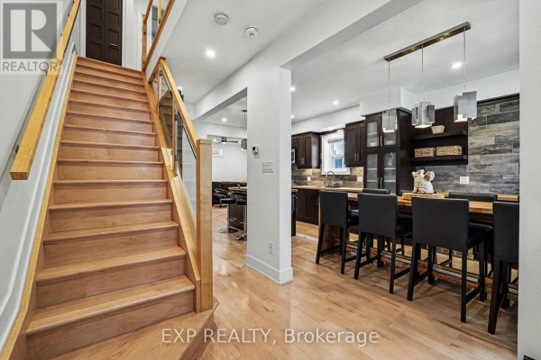 62 Young Street, Ottawa, ON K1S3H9 Photo 5